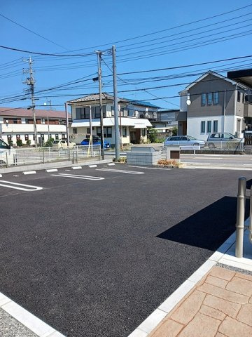 ダイアンサス　ガーデンの駐車場