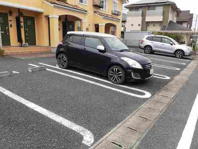 サンライズ・あじさい　Ｂの駐車場