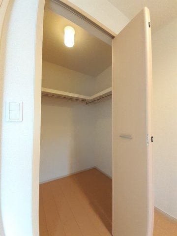 ウエストヒルパーシモンの収納