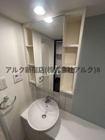ステージグランデ西調布アジールコートの独立洗面台