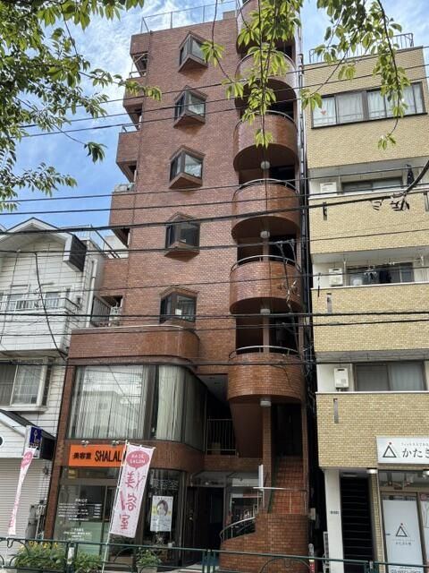 東ヶ崎ビルの外観