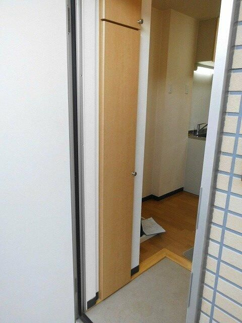 Ｓｕｎ　Ｆｌａｔｓの玄関
