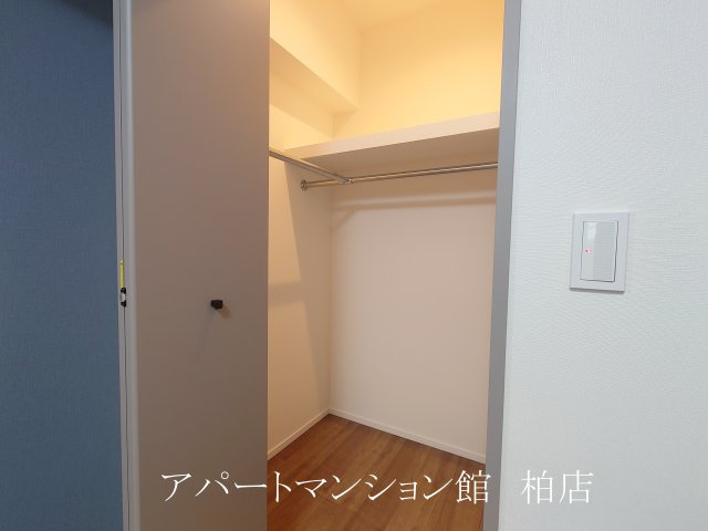 リラッサーレの収納|※別号室参考写真です ※現況優先