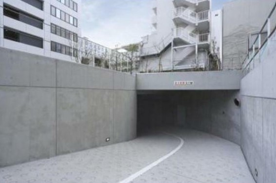 目黒区下目黒２丁目の賃貸マンションの駐車場