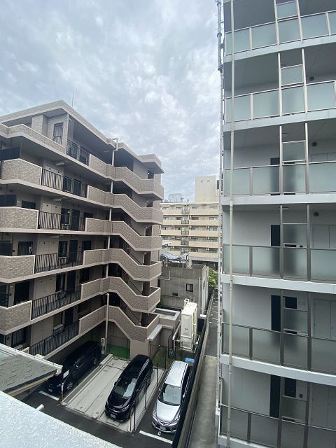 尼崎市塚口町１丁目の賃貸マンションの外観