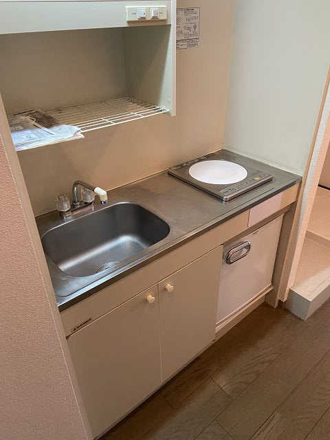 尼崎市塚口町１丁目の賃貸マンションのキッチン