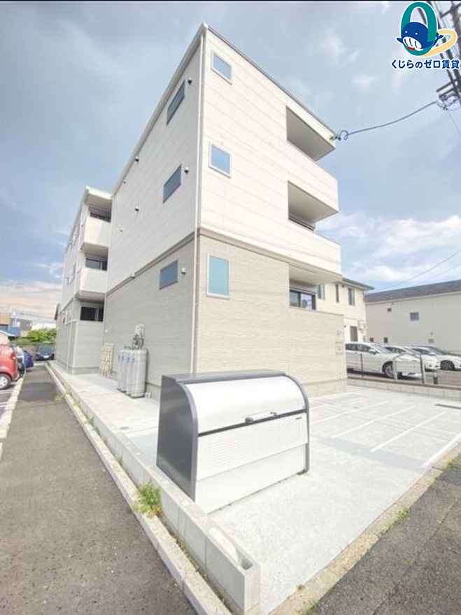 リヴェール神郷(各戸Pあり)※書類ダウンロードより近隣駐車場・オリジナル資料参照※