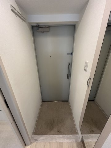 レクエルド塚本の玄関