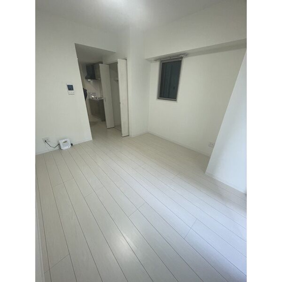 【居間・リビング】 | THE RESIDENCE IMAIKE EAST