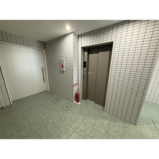 【ロビー】 | THE RESIDENCE IMAIKE EAST