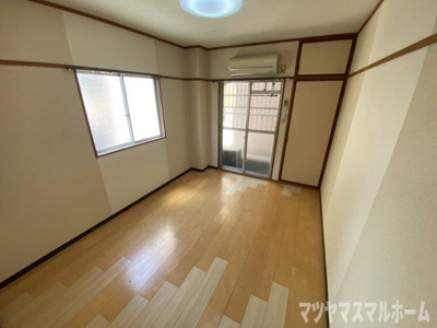 【居間・リビング】 | クオーレ成育