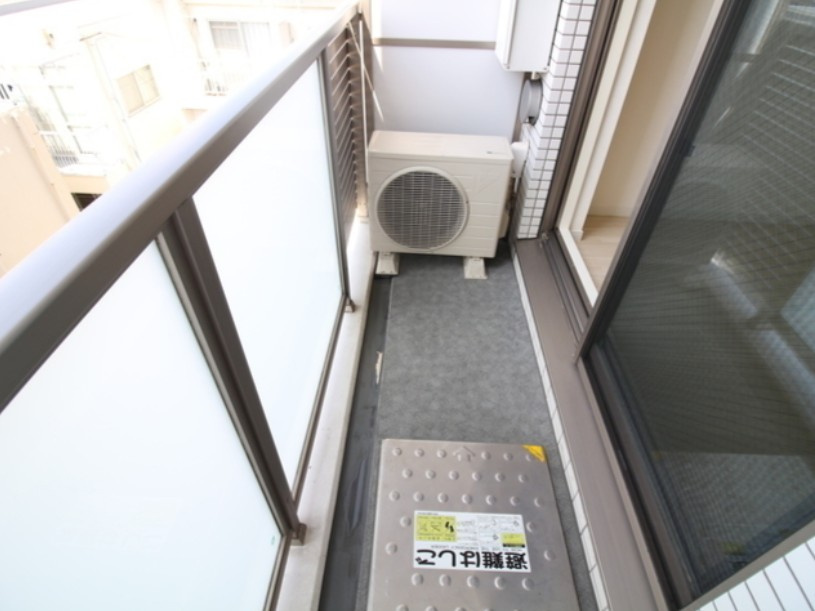 豊島区池袋４丁目の賃貸マンションのバルコニー