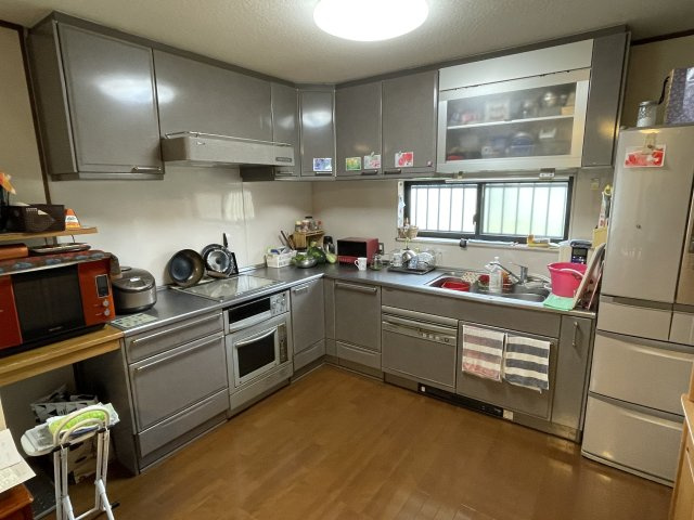 丹波篠山市西町の中古一戸建のキッチン