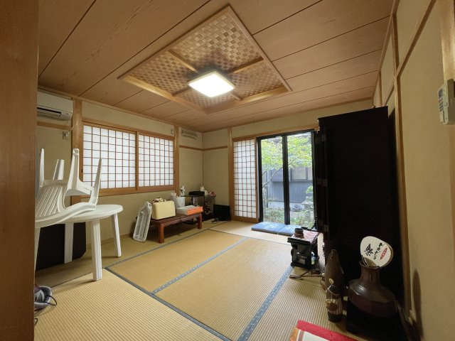丹波篠山市西町の中古一戸建の和室