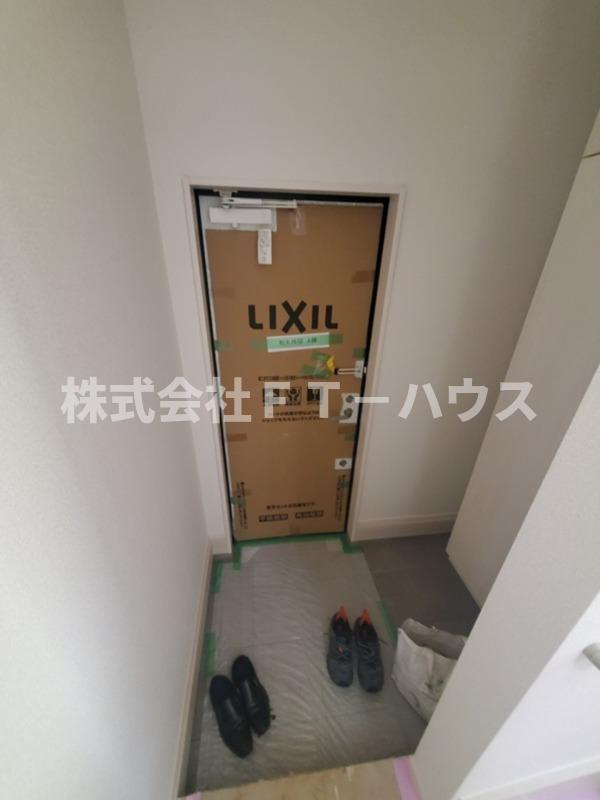 グランソフィア曽谷一丁目　A -の玄関