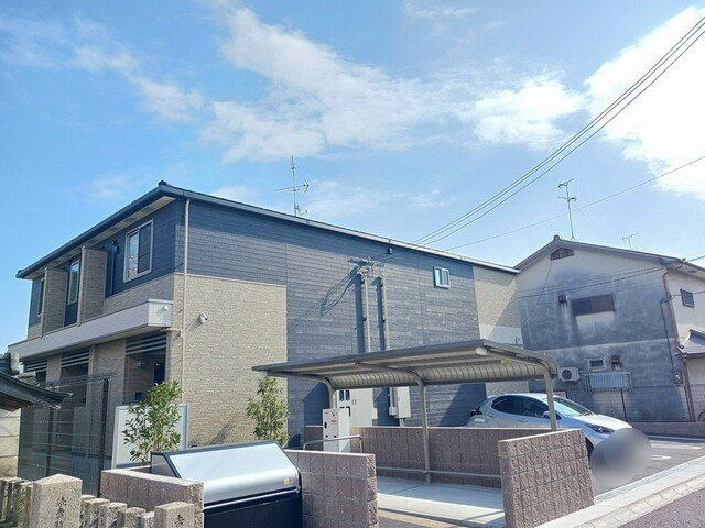 スペチアーレ　チンクエの外観