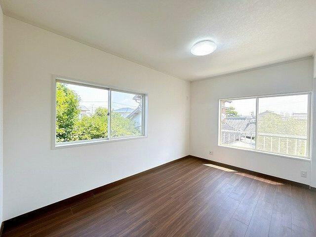磐田市東平松の中古一戸建|２階北側洋室（１）