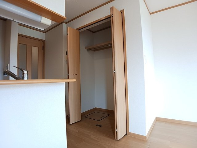 アウローラ玉手Ｂの収納