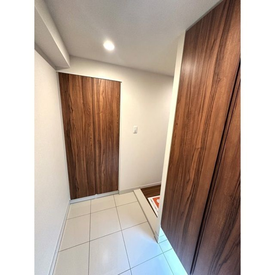 【玄関】 | アトラス代々木上原 | 別部屋参考写真