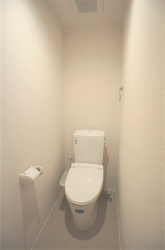 アネシス中野のトイレ|コンパクトで使いやすいトイレです