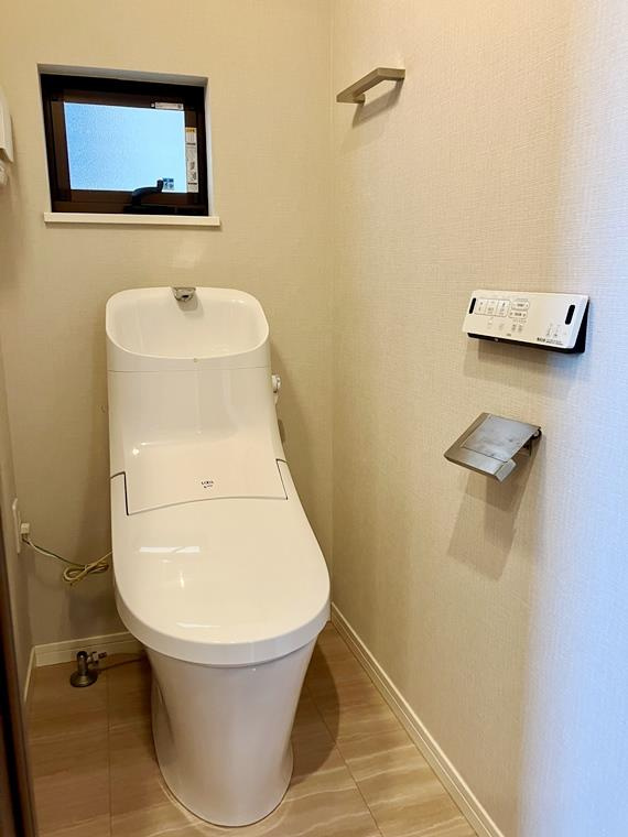入間町戸建のトイレ|清潔感のあるトイレです