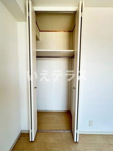 ラ・ウェゾン塚本通の収納