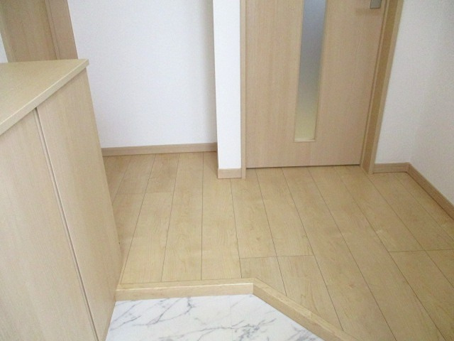 【玄関】ブランドール弐番館
