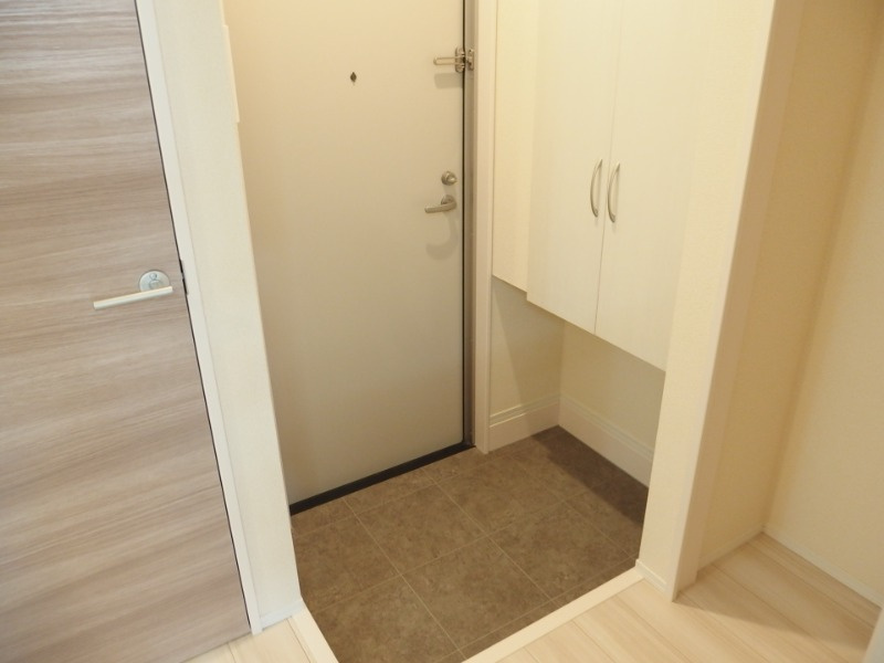Ｄ－ｒｏｏｍ光ヶ丘の玄関