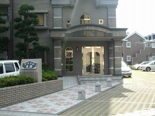 シャトレ天拝のエントランス|別号数タイプ