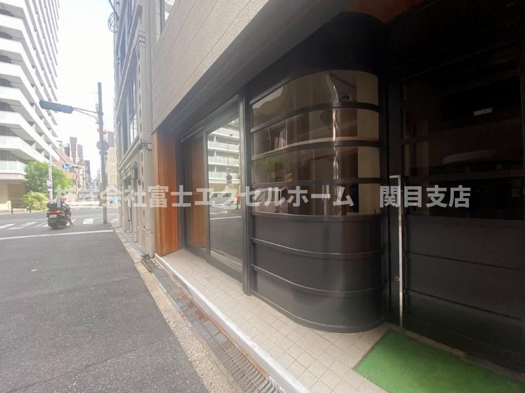 北浜　店舗ビルの外観