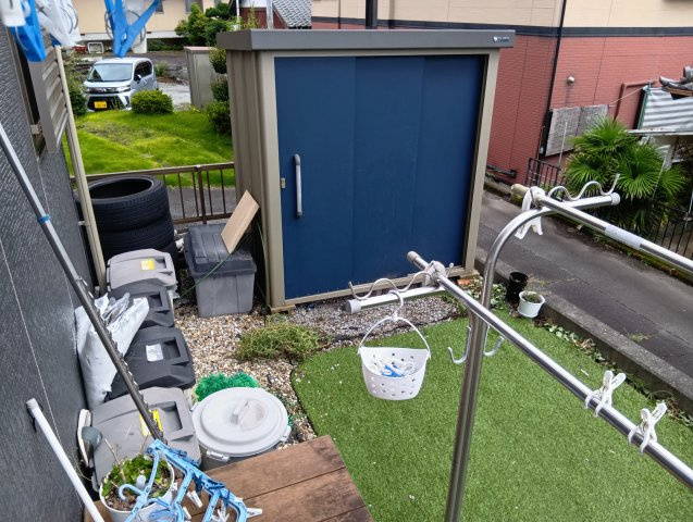 売中古戸建　富士市大淵の庭|敷地内に物置があります。季節用品や工具などの収納に便利です。