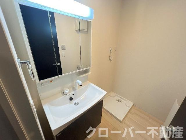 ヴィヴァーチェの洗面所|洗髪洗面化粧台