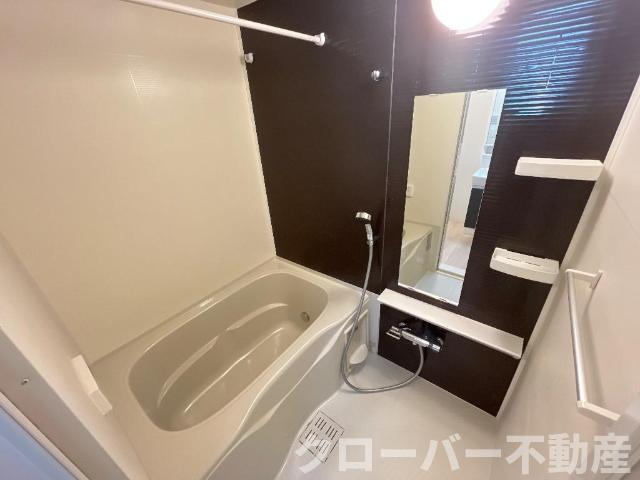 ヴィヴァーチェの浴室|バス