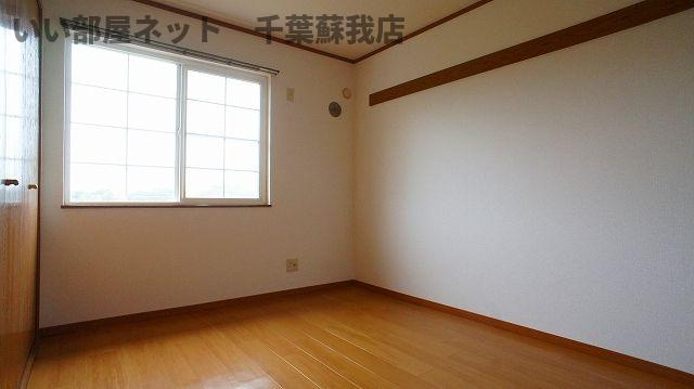 アバンサールの寝室|落ち着いて過ごせるお部屋なので、寝室にいかがでしょうか
