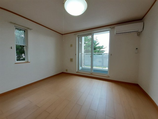 ＰＥＡＣＥの居間・リビング