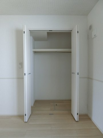 アースメゾンの収納
