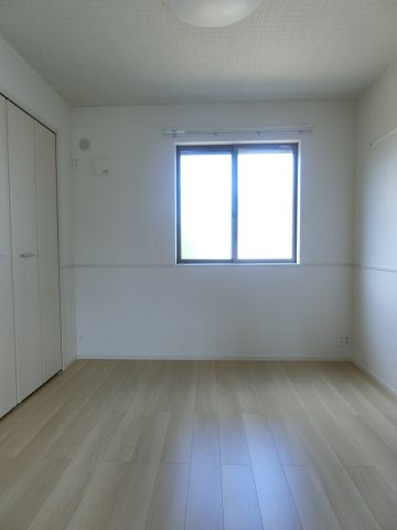 アースメゾンの洋室