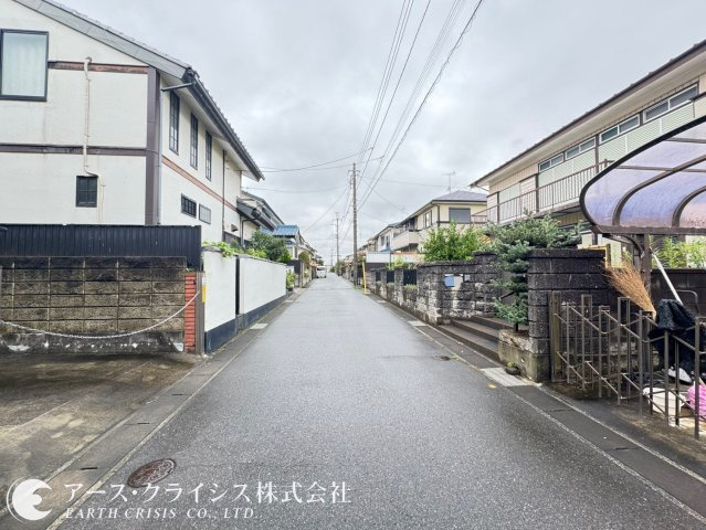 【前面道路含む現地写真】 | 柏市藤心17期　全2区画 | すめ♪好きなスタイルで自由のに建築できるのも嬉しいポイント！閑静で落ち着いた住宅街でのびのび子育てするこができます！老後や夫婦二人の住まいにも如何でしょうか♪