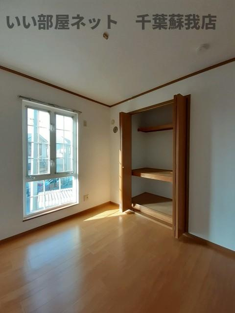 アバンサールの寝室|落ち着いて過ごせるお部屋なので、寝室にいかがでしょうか