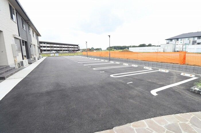 Grand Winds Tsukuba Ⅳの駐車場