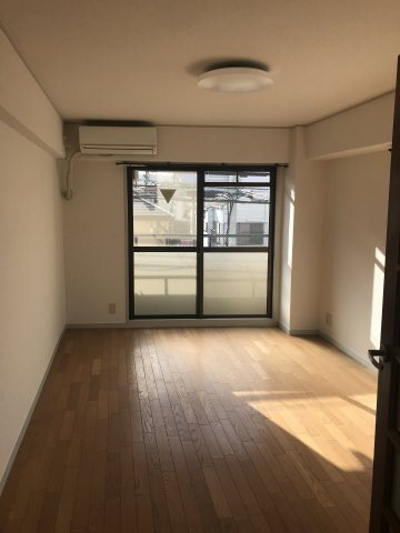 ときわ神田ハイツの寝室
