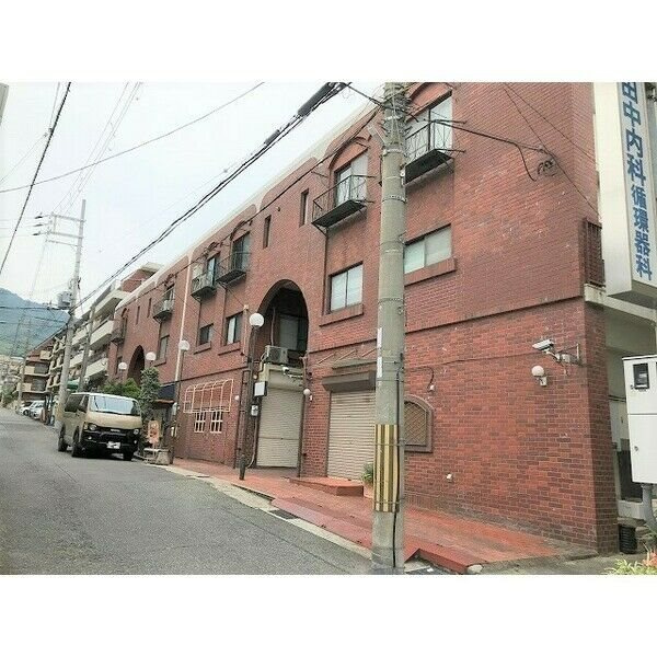 グランビア灘西館の外観