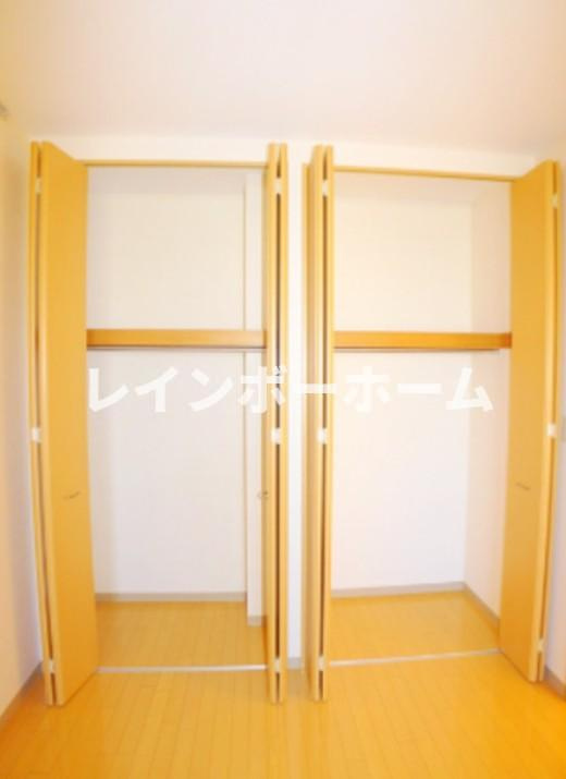 仲介手数料（賃料の1.10ヵ月）の50％OFF対象物件！の収納