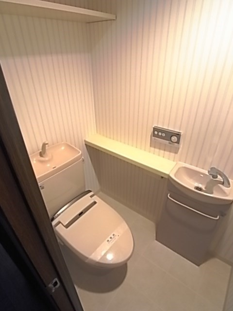 エスリード夙川東のトイレ