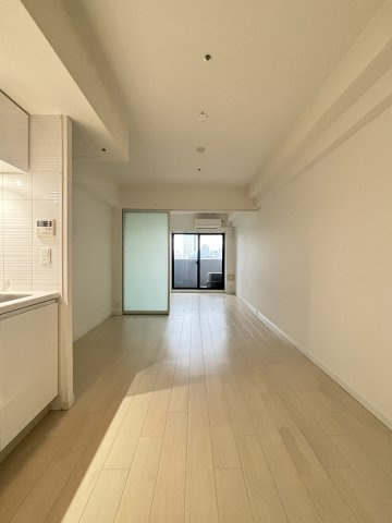 サムティ江戸堀ASUNTの居間・リビング