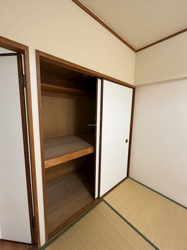 アビタシオン九条の収納