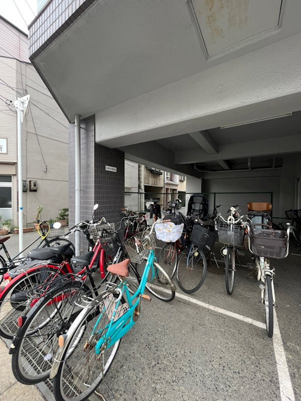 アビタシオン九条の外観