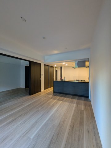 S-RESIDENCE大手門awesomeの居間・リビング