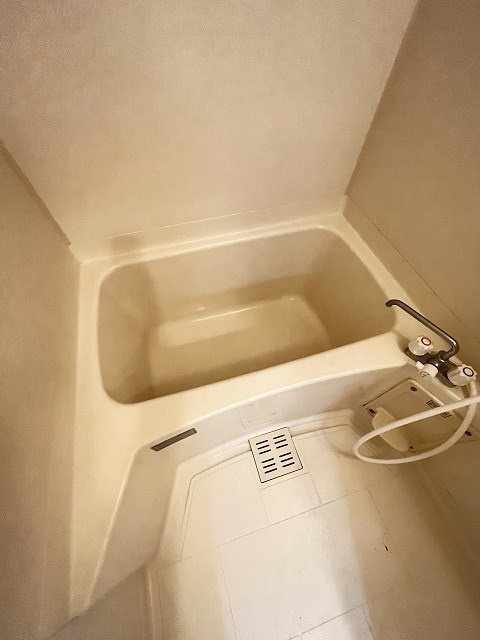エレナ西宮北口の浴室