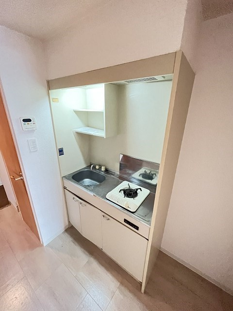 エレナ西宮北口のキッチン